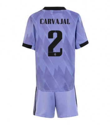 Real Madrid Daniel Carvajal #2 Bortedraktsett Barn 2022-23 Kortermet (+ Korte bukser)